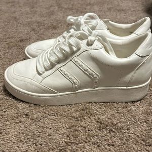 Oasis Society white sneaks worn once